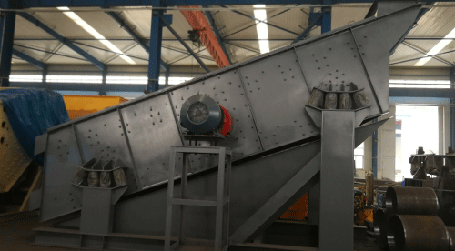 大型振動篩多少錢一臺（大型振動篩篩網設備價格） 