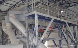 高服概率篩+直線篩解決平頂山某石英板材線給料不夠問(wèn)題